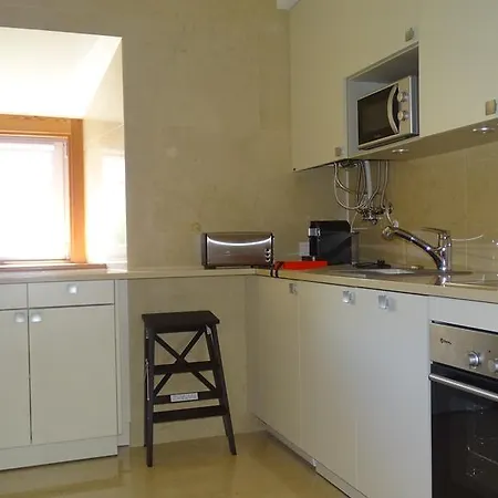 Fabulous Flat Near Santa Apolonia Station Apartman *