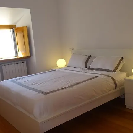 Fabulous Flat Near Santa Apolonia Station Apartman